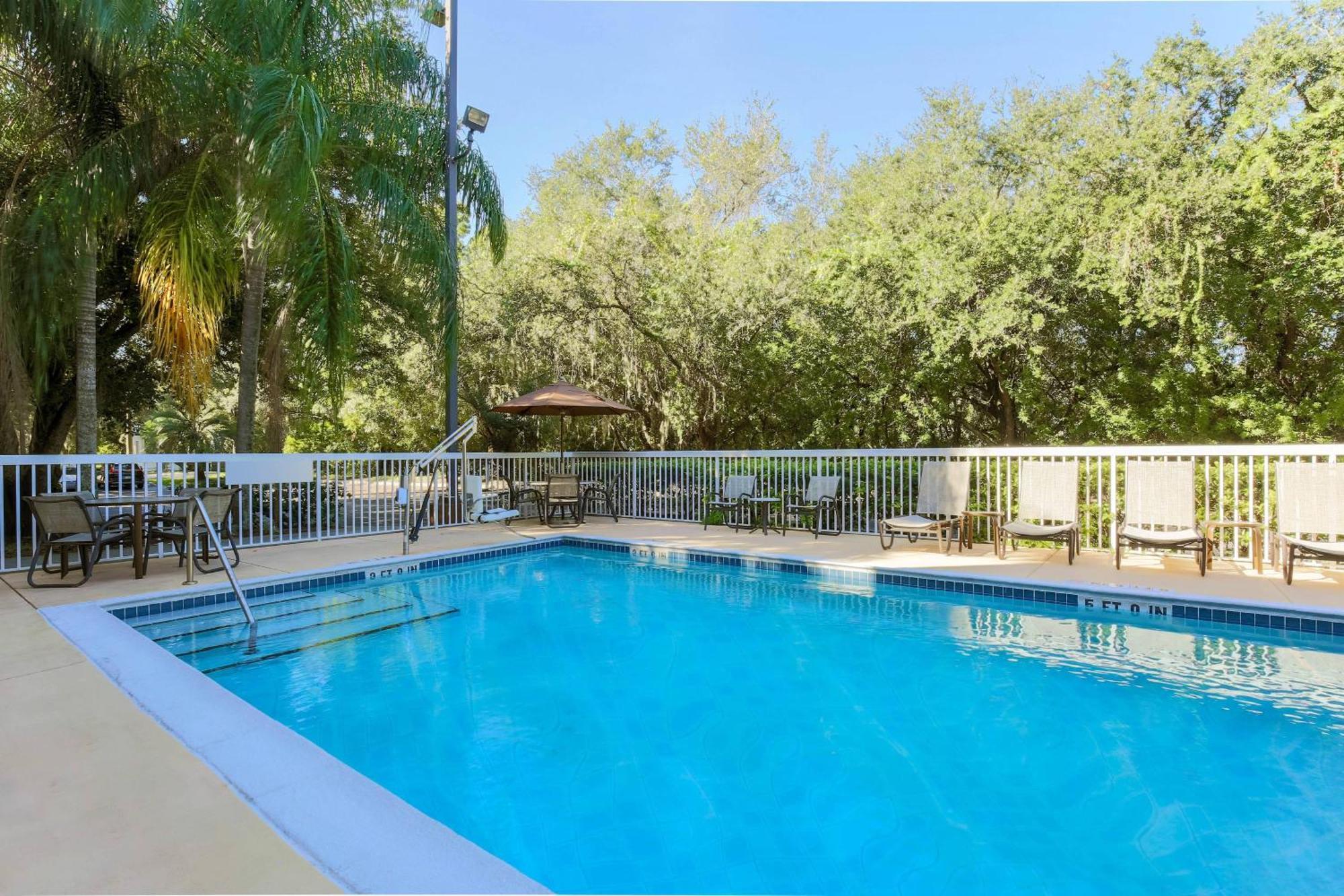 Fairfield Inn And Suites By Marriott Tampa Brandon Eksteriør billede