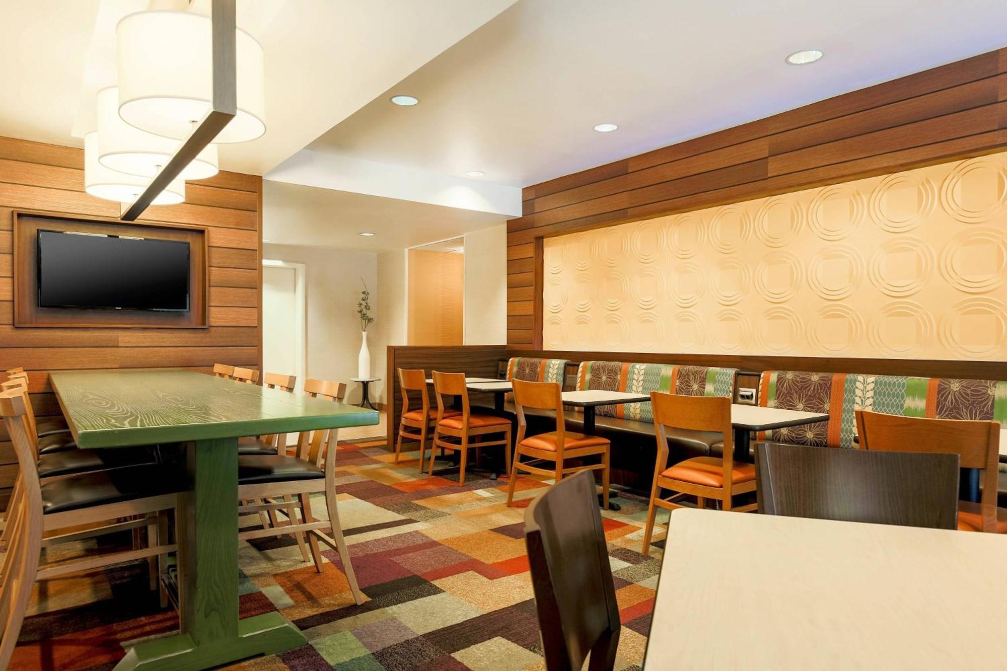 Fairfield Inn And Suites By Marriott Tampa Brandon Eksteriør billede