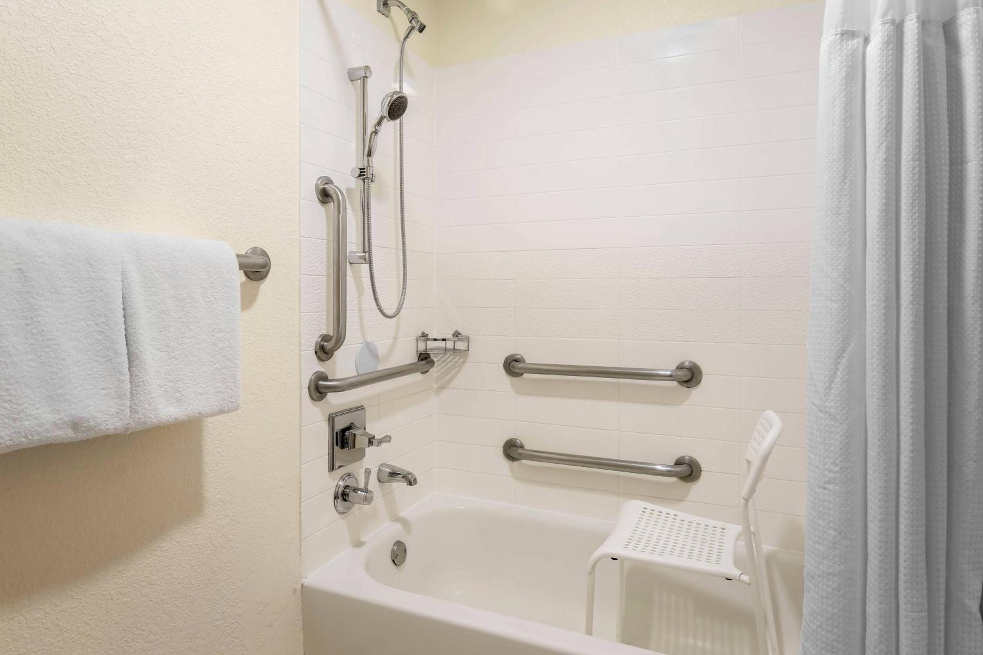 Fairfield Inn And Suites By Marriott Tampa Brandon Eksteriør billede