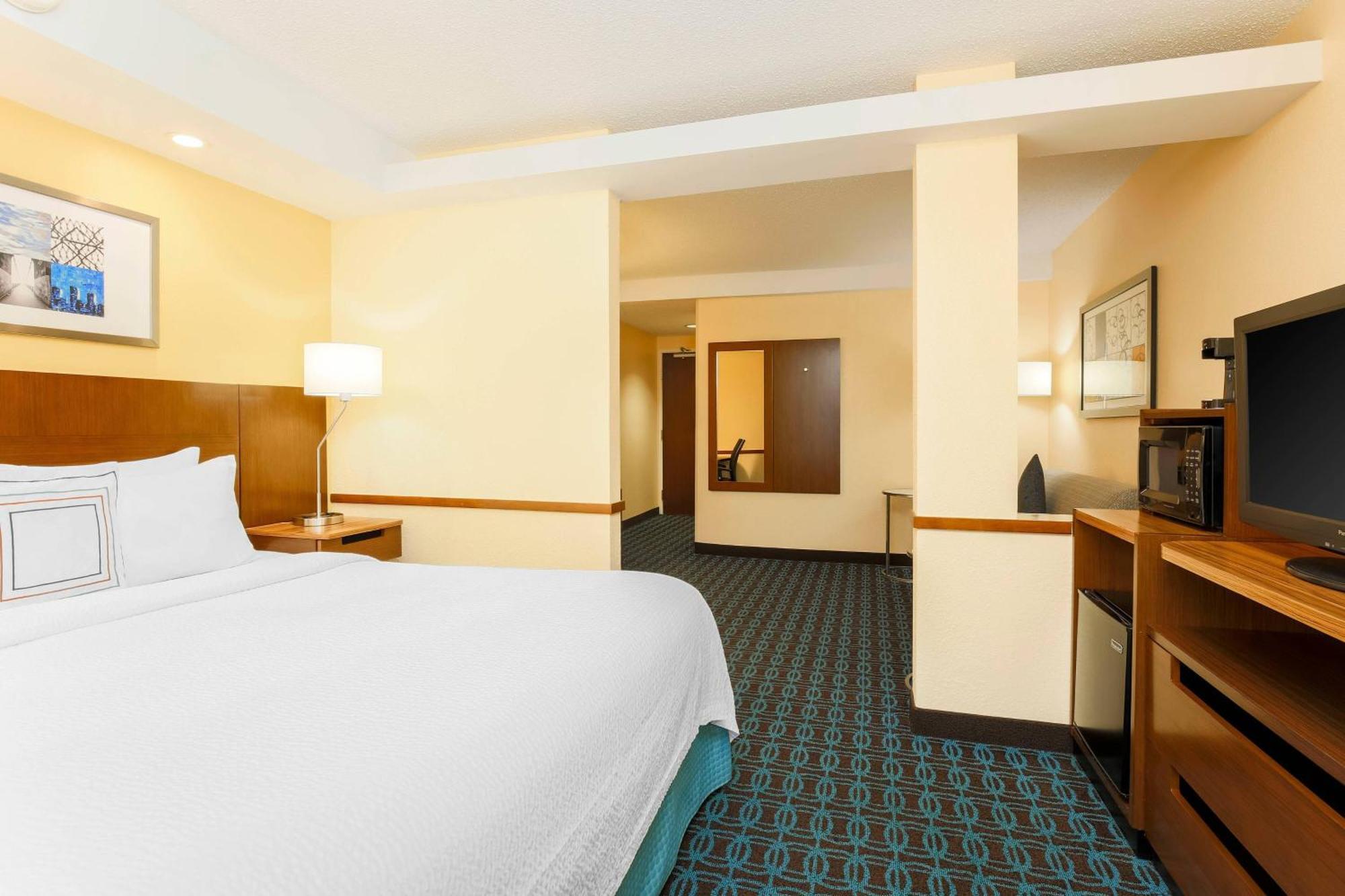 Fairfield Inn And Suites By Marriott Tampa Brandon Eksteriør billede