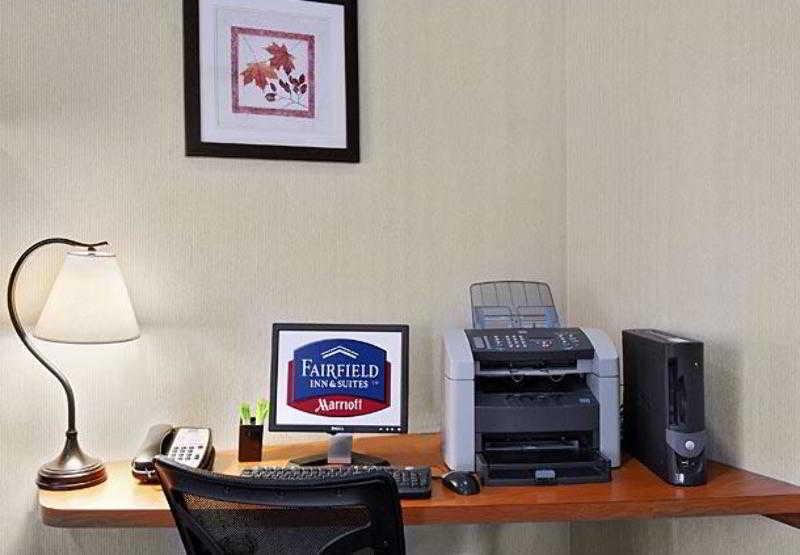 Fairfield Inn And Suites By Marriott Tampa Brandon Faciliteter billede