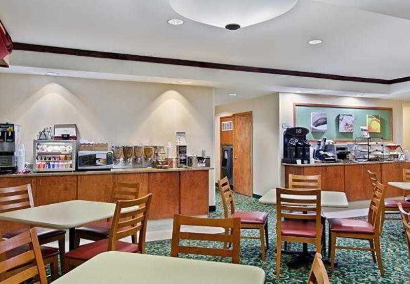 Fairfield Inn And Suites By Marriott Tampa Brandon Restaurant billede