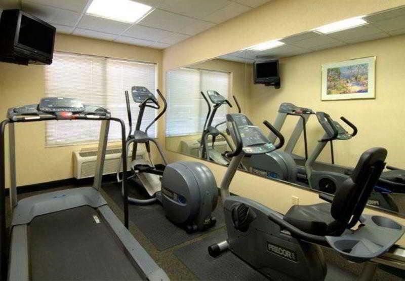 Fairfield Inn And Suites By Marriott Tampa Brandon Faciliteter billede